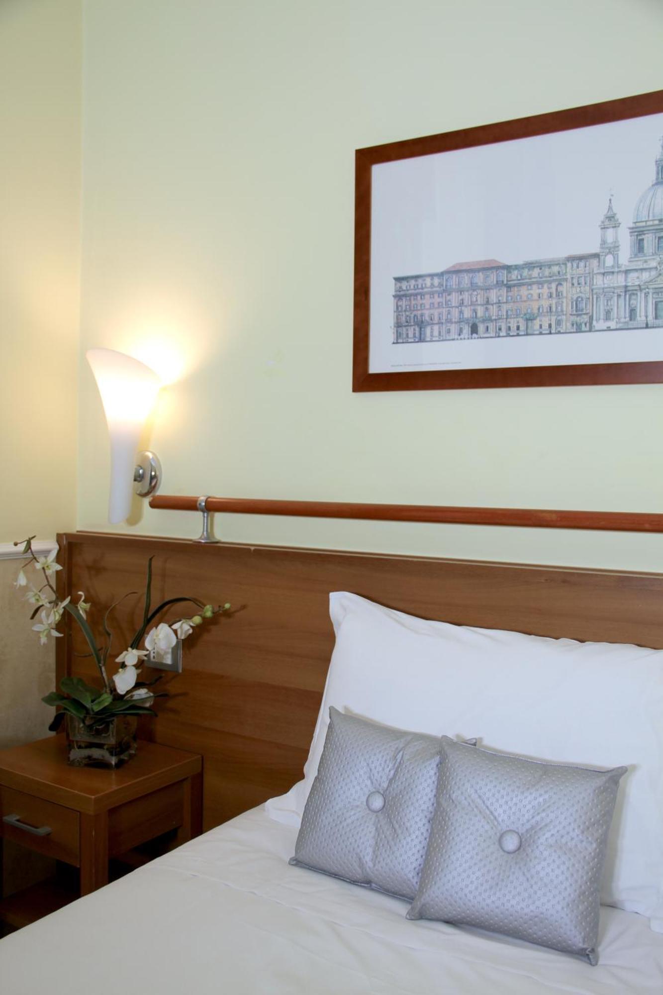 Hotel Windrose Rome Luaran gambar