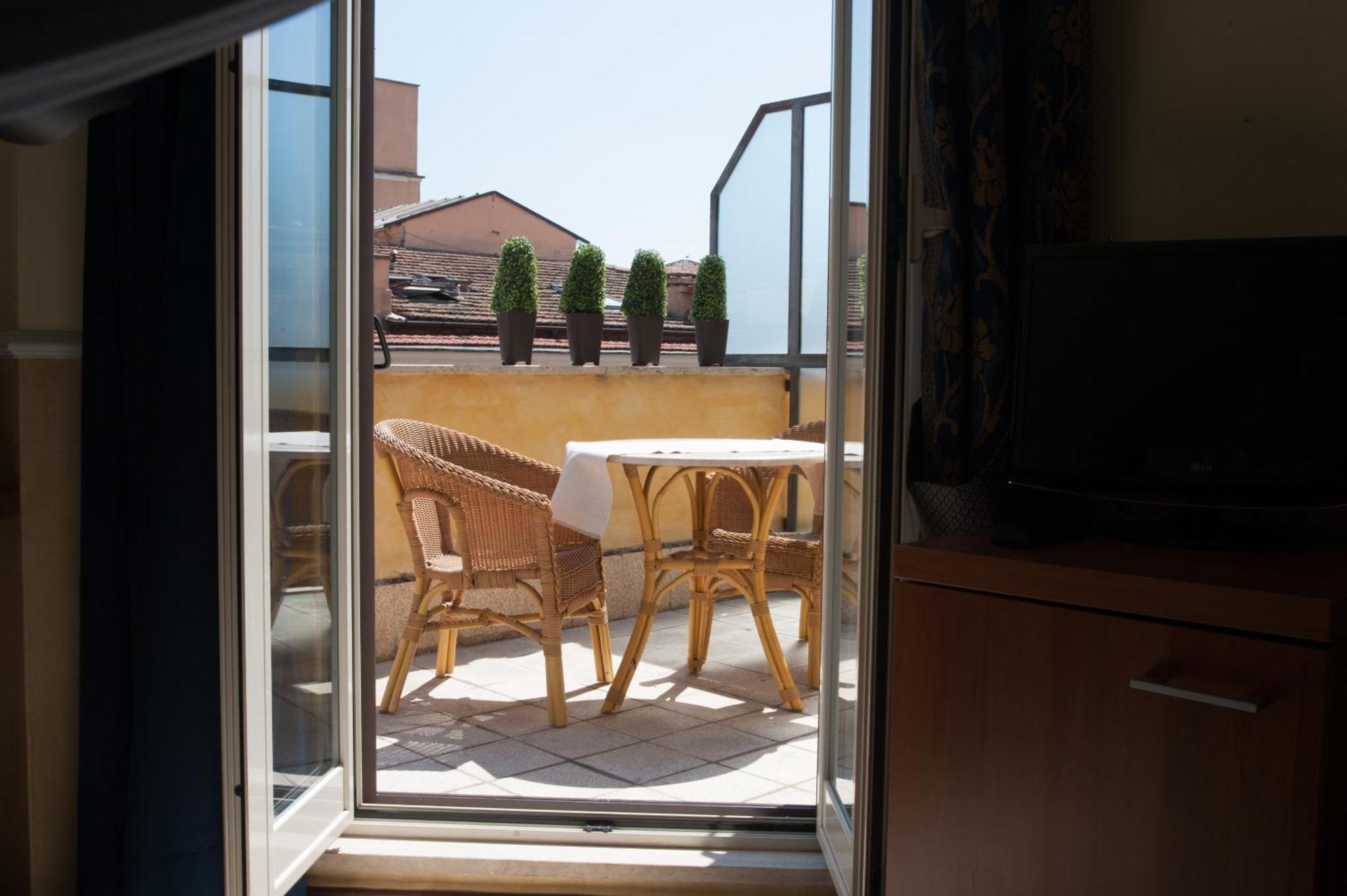 Hotel Windrose Rome Luaran gambar